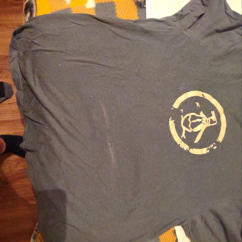 Like new Tshirt